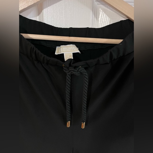 Michael Kors Side Pockets Elastic Waist Pants - Picture 2 of 3